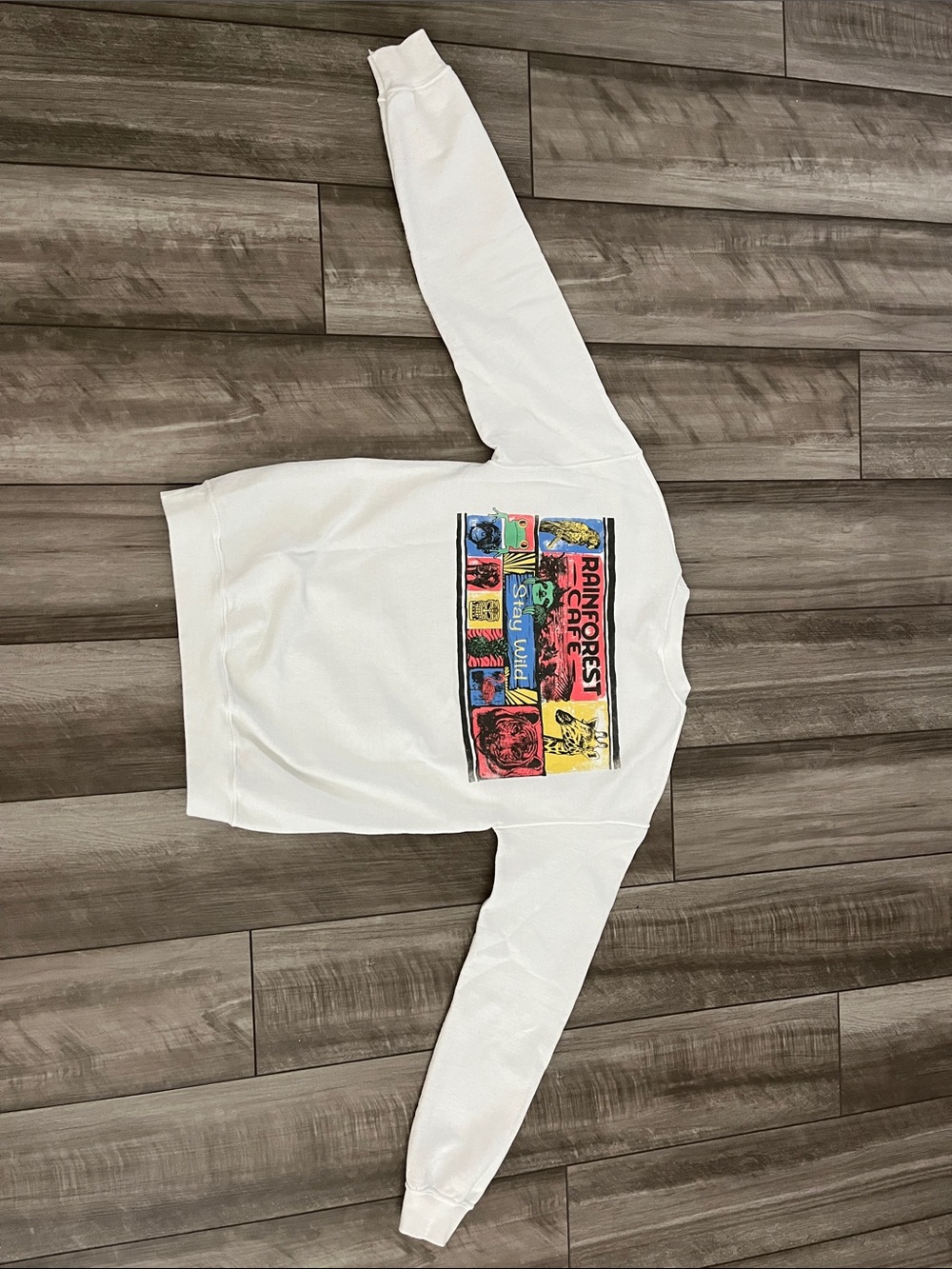 RAINFOREST Cafe Nashville Crewneck Sweatshirt with Multicolor Wildlife Panel